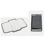 Tapis à langer pliable et portable avec surface blanche douce et côté gris résistant à l’eau