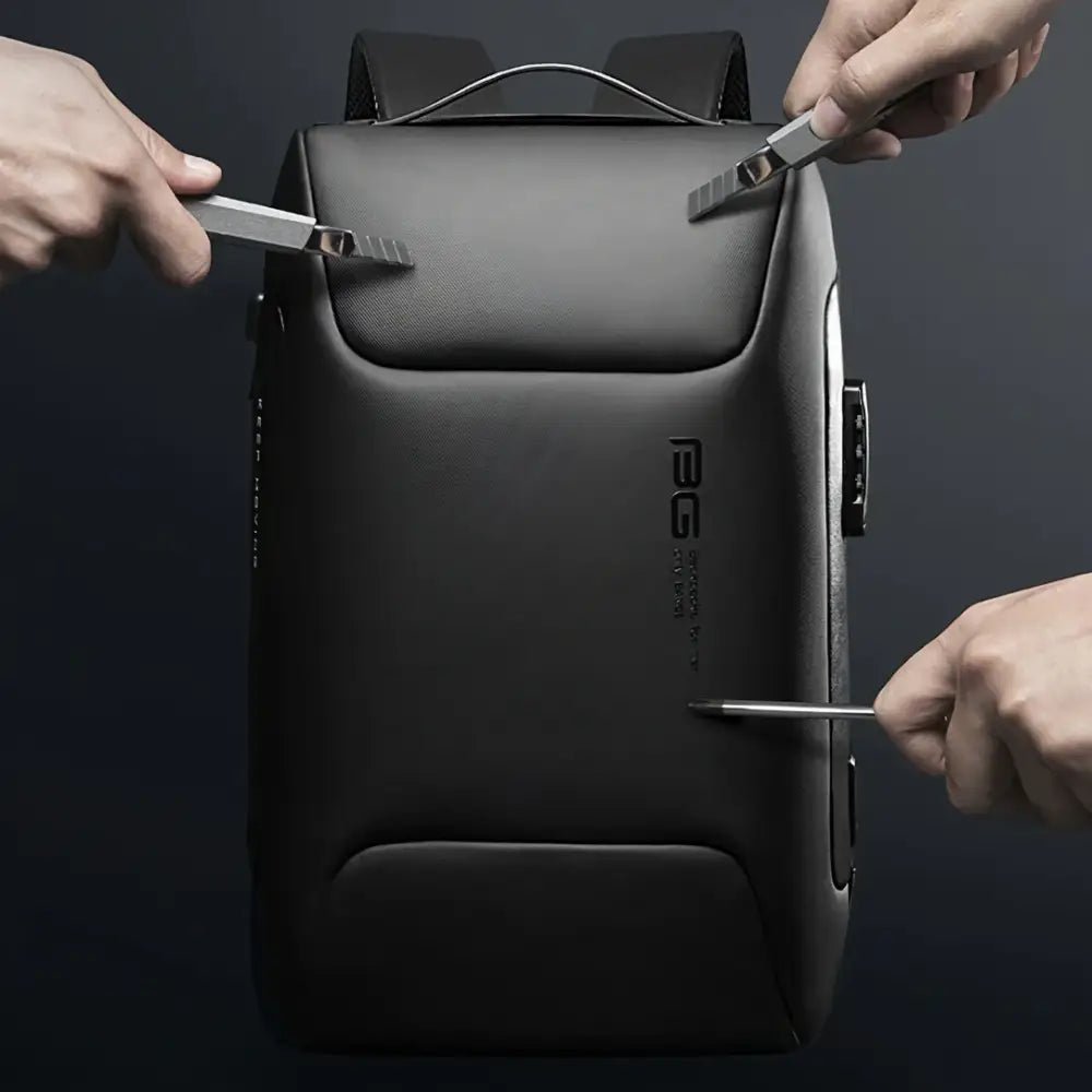 Sac à dos anti pickpocket Bastion II noir avec verrouillage combo et matériau résistant
