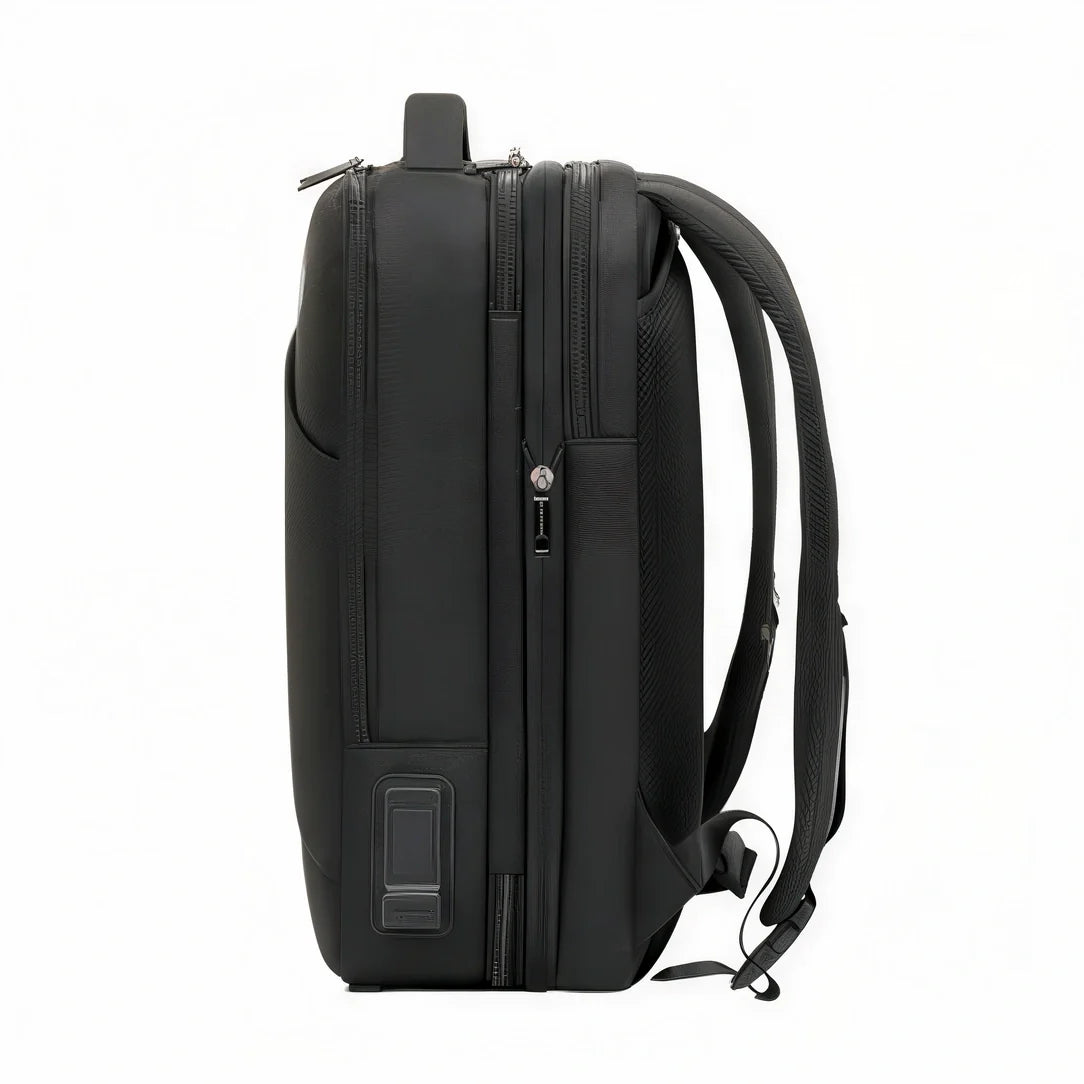 Sac à dos ordinateur Tumi noir avec compartiments et sangles ajustables