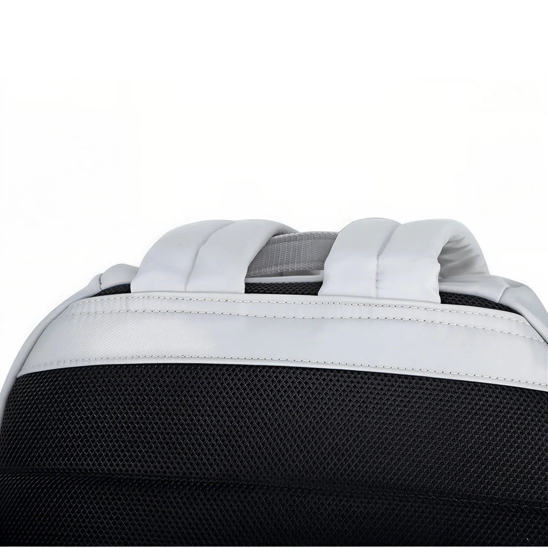 Sac à dos collège MoovePack gris clair avec rembourrage en mesh noir et bretelles rembourrées