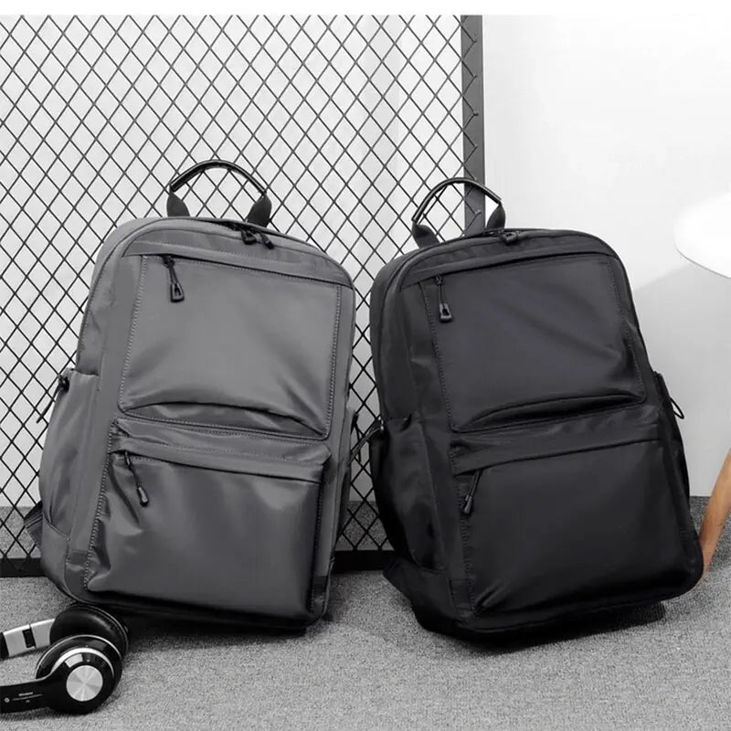 Sac à dos cours modernes et durables en gris et noir pour étudiants et professionnels