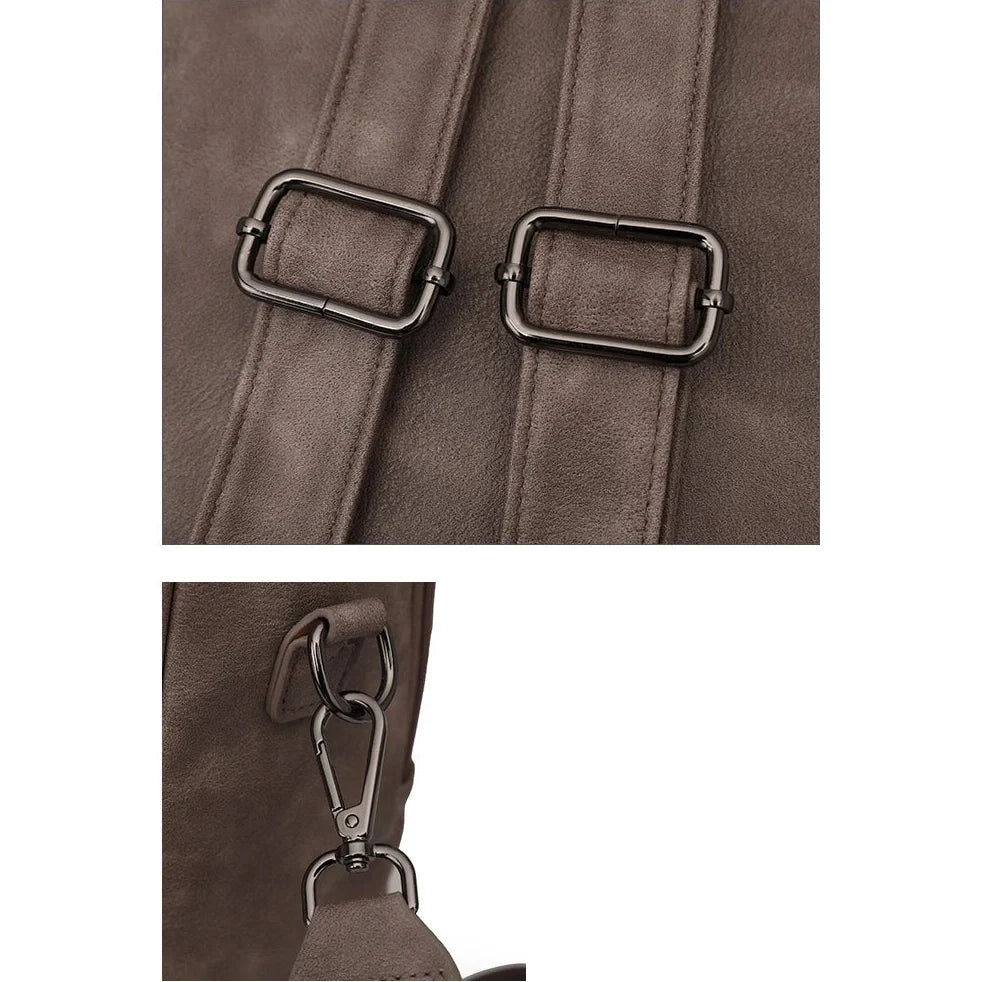 Détails en gros plan des bretelles en cuir marron avec boucles métalliques du Sac à dos cuir souple