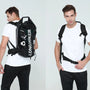 Sac à dos étanche de trail 30L noir avec logo blanc et détails en maille