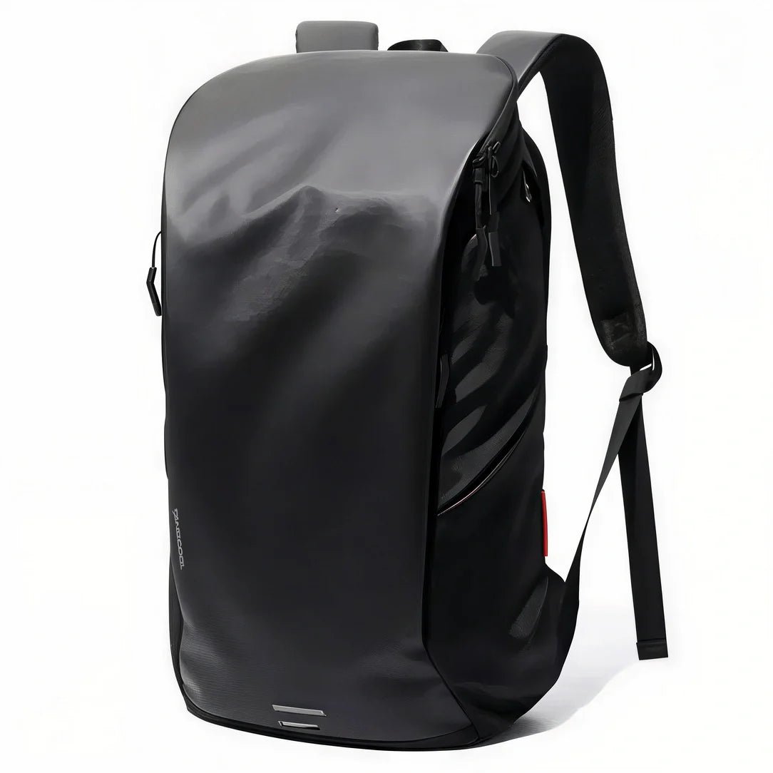 Sac à dos imperméable ordinateur noir avec bretelles rembourrées et accents réfléchissants