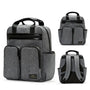 Sac à dos à langer gris en tissu gris avec accents noirs et multiples poches extérieures