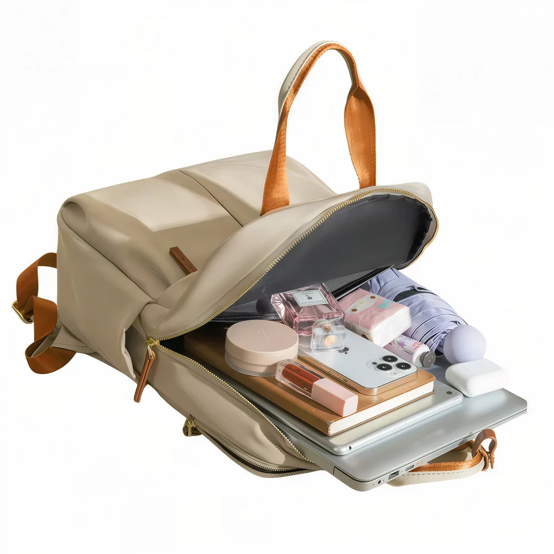 Sac à dos Lune Opaline beige avec accents cuir marron et compartiments multiples