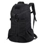 Sac à dos militaire 60L noir avec multiples compartiments, webbing MOLLE et bretelles ajustables