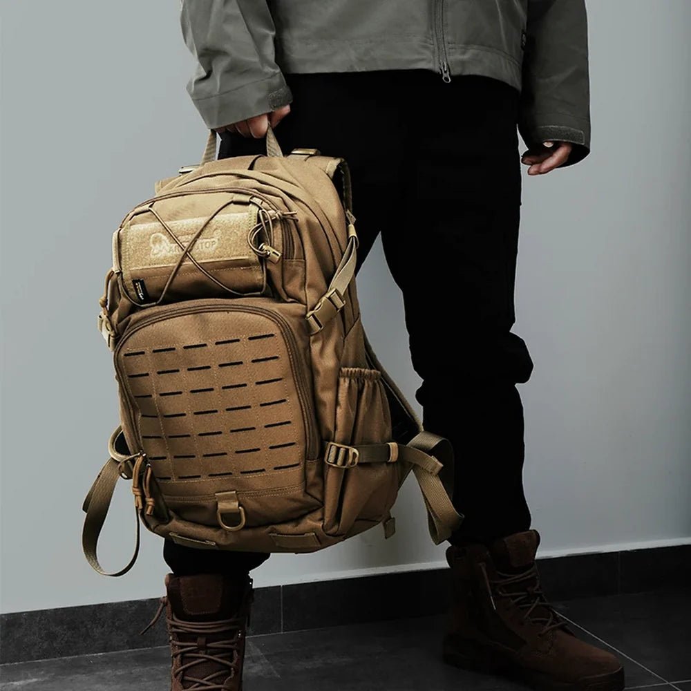 Sac à dos militaire tactique 25L 915D avec webbing MOLLE et cordons externes