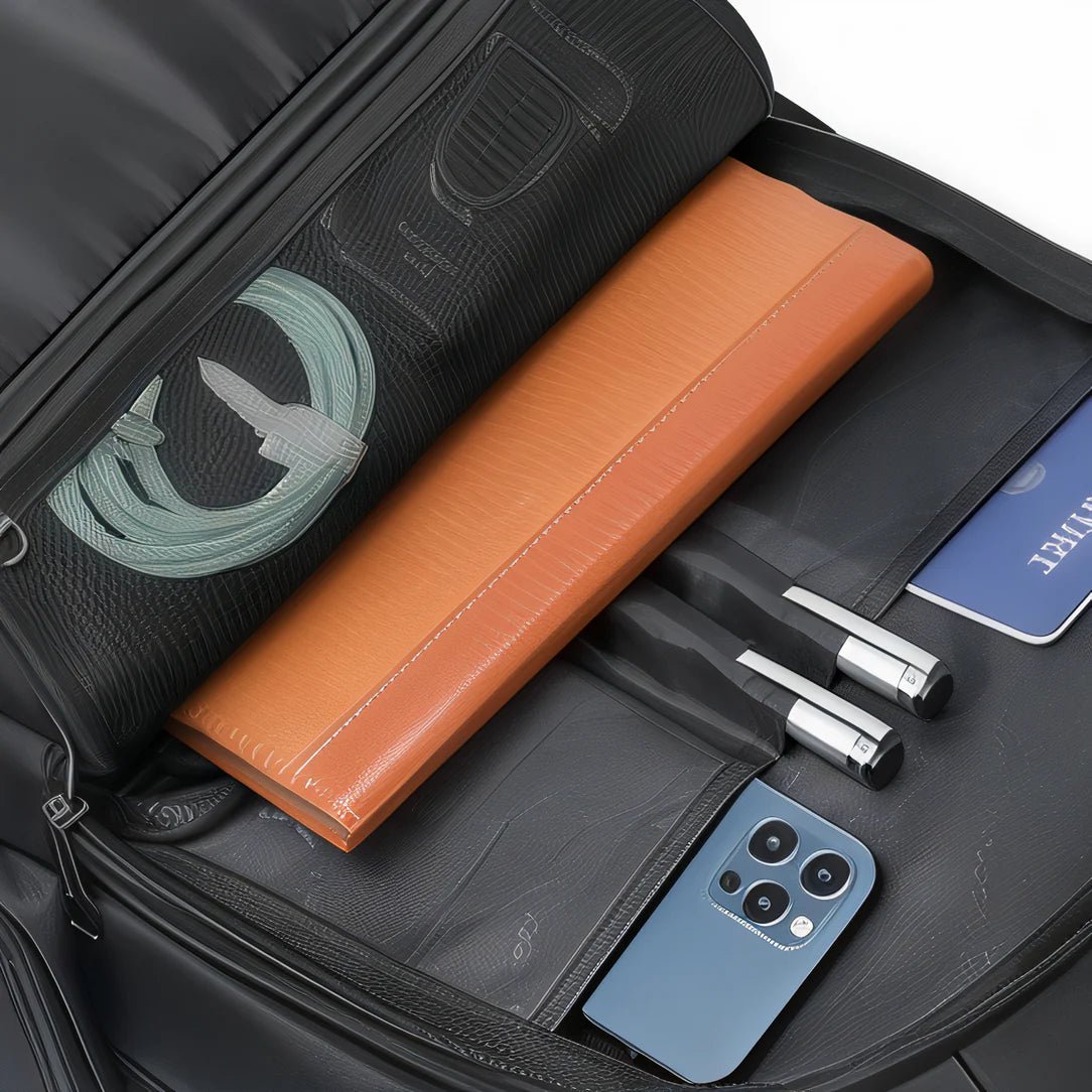 Sac a dos ordi noir 16 pouces Eclipse avec sac de voyage ouvert et compartiments organisés