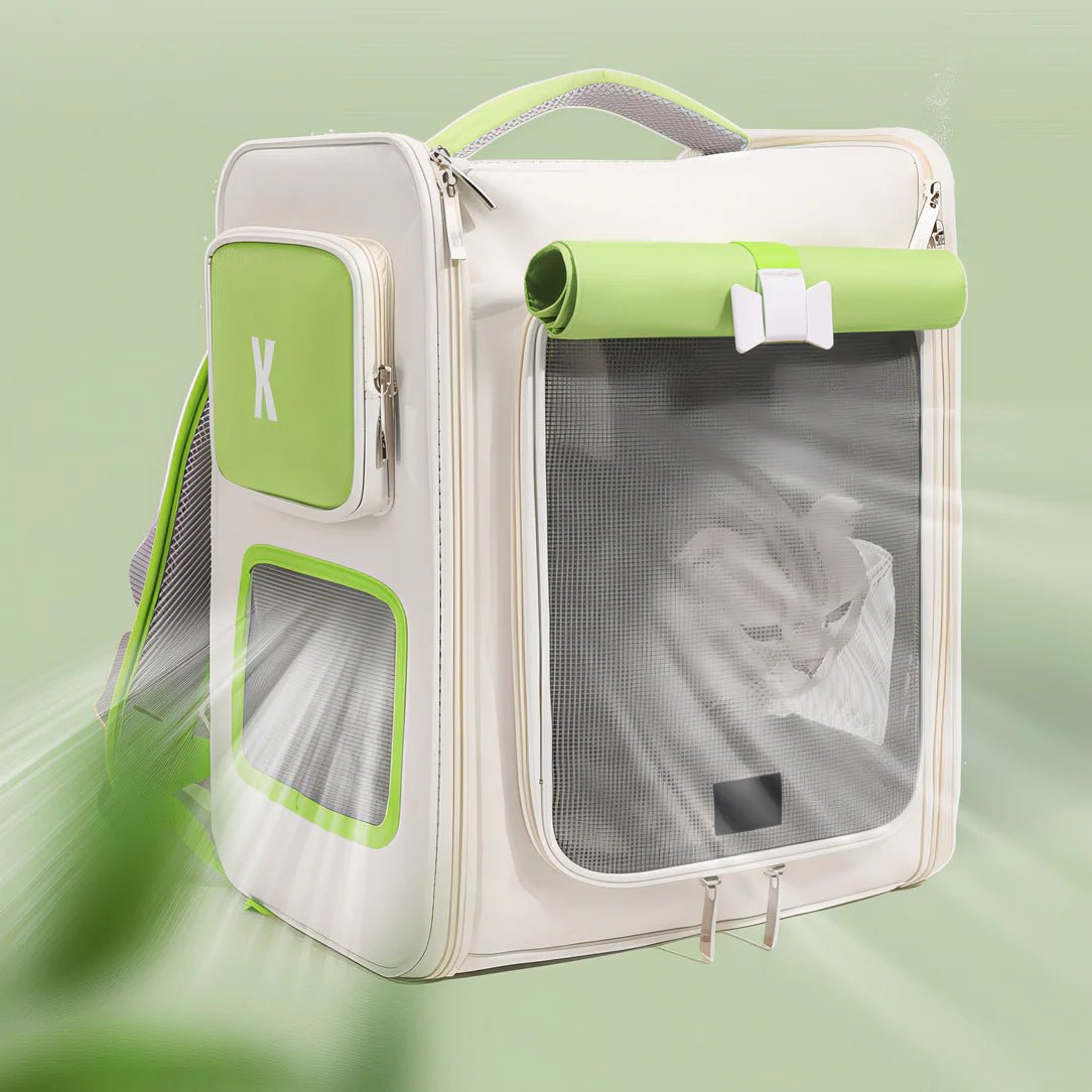 Sac à dos pour chat portable ventilé en blanc et vert avec fenêtres en mesh et store roulé