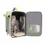 Chat gris tacheté dans un sac à dos pour chat portable ventilé MrKing