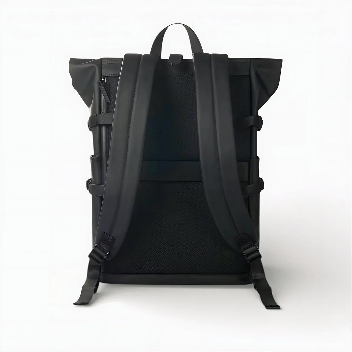 Sac à dos roll-top noir imperméable, design minimaliste et sangles durables