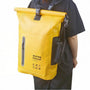 Sac à dos étanche jaune avec poche zippée externe et poche en mesh IPX6