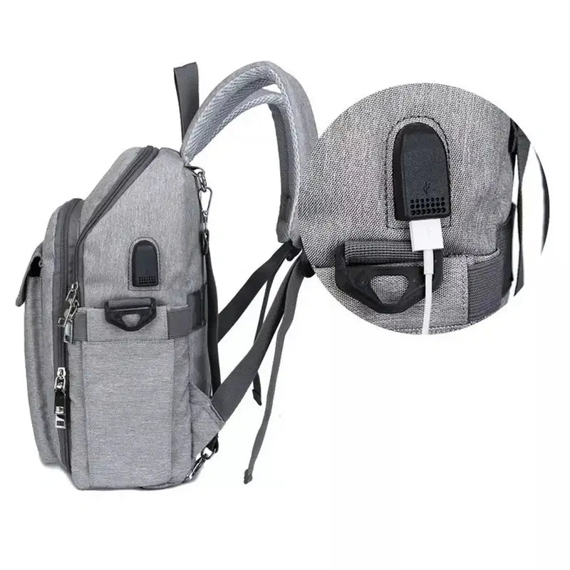 Sac à langer pour bébé en tissu gris avec port de chargement USB intégré