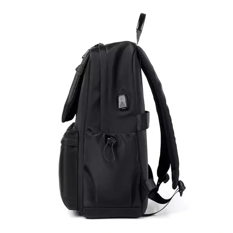 Sac de cours lycée homme avec sac à dos noir, port USB externe et poches latérales